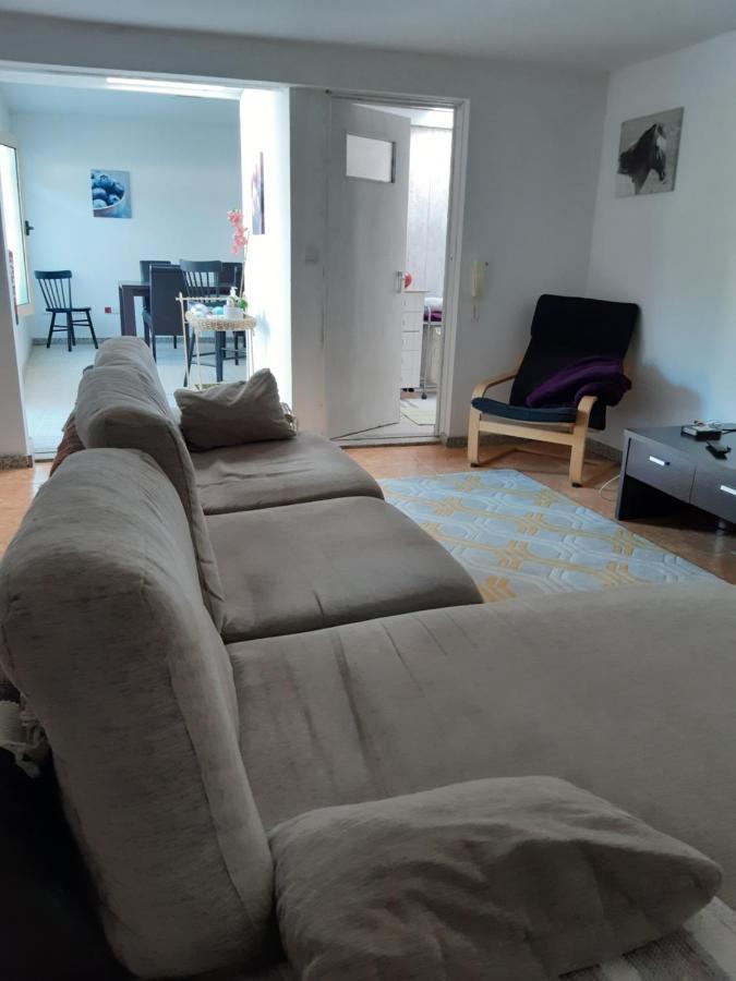 Impeccable 2-Bed House In Viana Do Castelo 빌라 외부 사진
