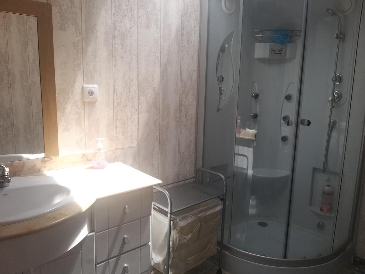 Impeccable 2-Bed House In Viana Do Castelo 빌라 외부 사진
